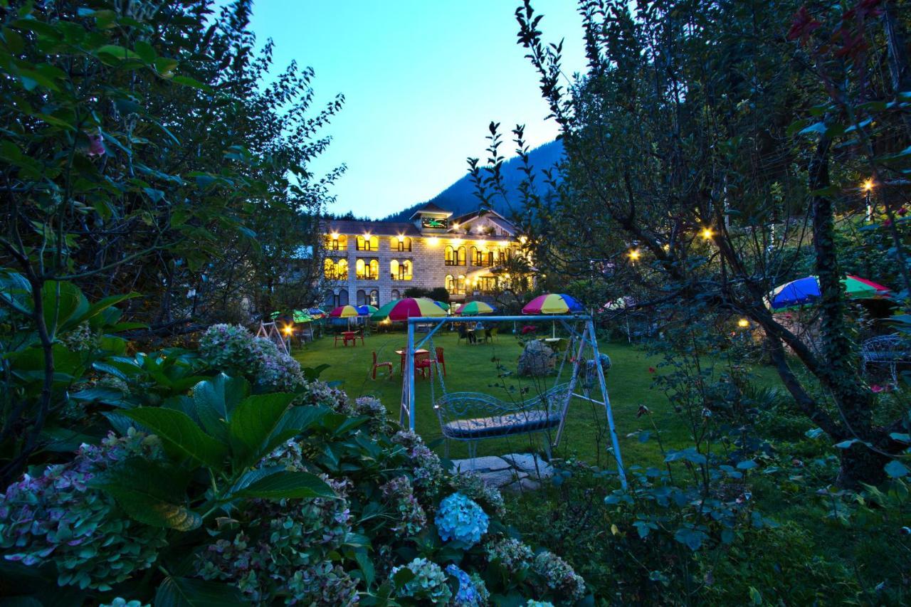 The Orchard Greens Manāli Exteriér fotografie